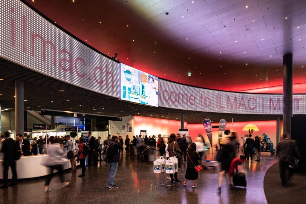 Foyer und Eingangsbereich der Ilmac